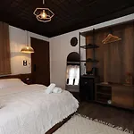 Ador Boutique *