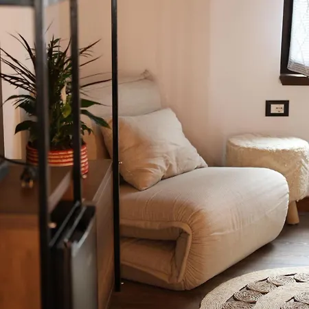 Ador Boutique * בראט