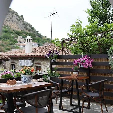 Ador Boutique * בראט