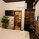 Ador Boutique Berat