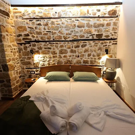 Ador Boutique Hotel