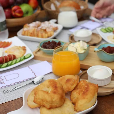 Ador Boutique Hotel