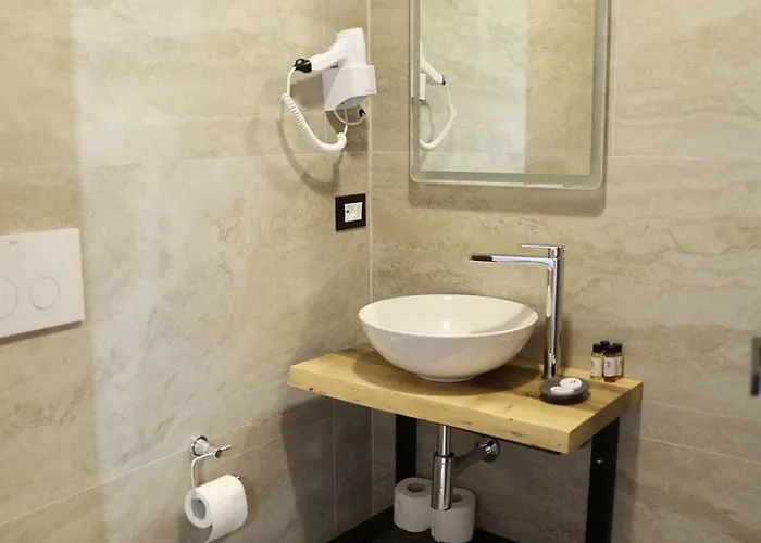 Hotel Ador Boutique Berat