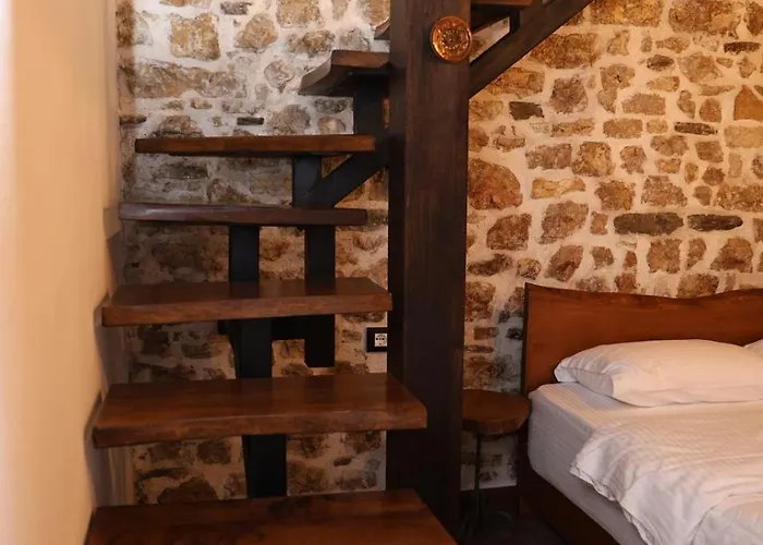 Ador Boutique Ξενοδοχείο Μπεράτ